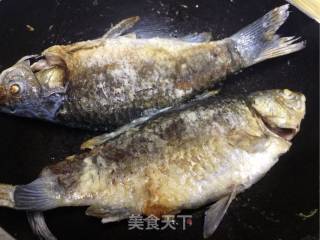 鲫鱼豆腐汤的做法步骤：3