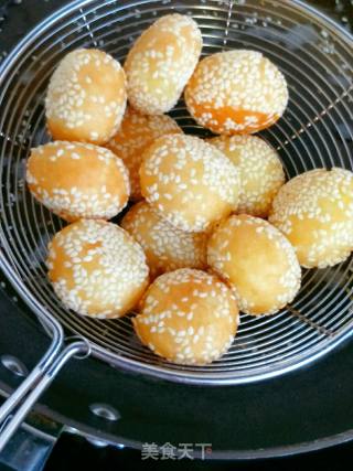 土豆泥麻圆的做法步骤：9