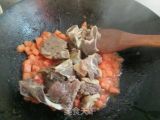 牛骨炖意大利面的做法步骤：7