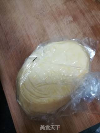 葱油饼的做法步骤：1