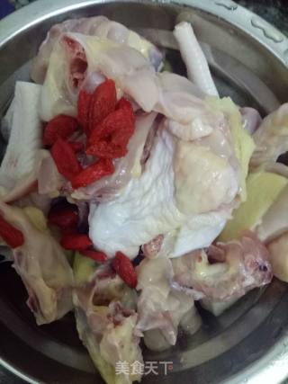 生菜鸡肉粥的做法步骤：1
