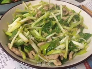 蒜黄肉丝的做法步骤：5