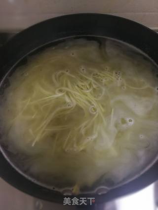 葱油拌面的做法步骤：4