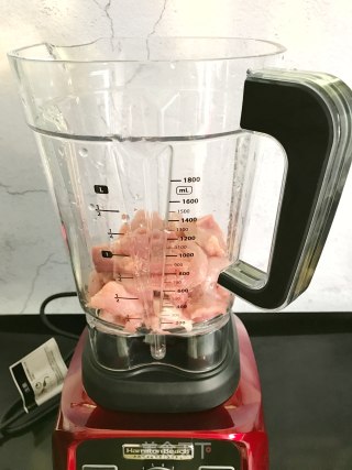 红烧狮子头的做法步骤：2