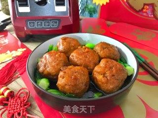 红烧狮子头的做法步骤：17