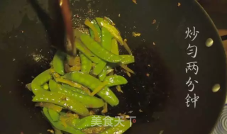 潮音潮人：咸菜炒荷兰豆的做法步骤：8