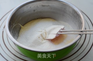 轻乳酪蛋糕的做法步骤：3