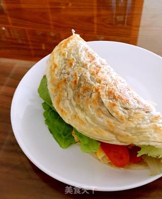 鸡蛋火腿肠手抓饼的做法步骤：9