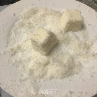 椰丝牛奶冻的做法步骤：9