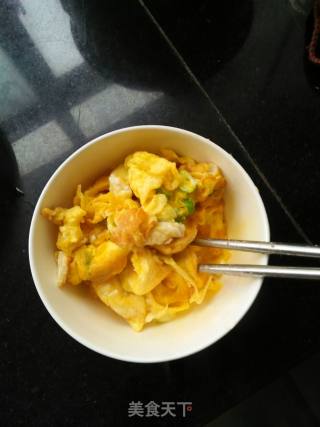 茄汁鸡蛋豆干的做法步骤：3