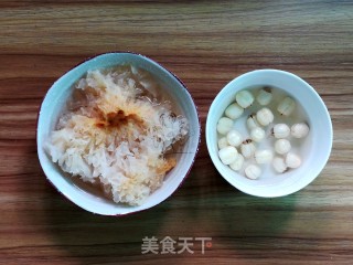 玉米苹果猪腱子汤的做法步骤：2