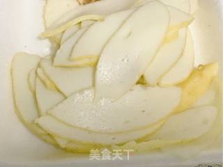 干贝培根炒菠菜面的做法步骤：4