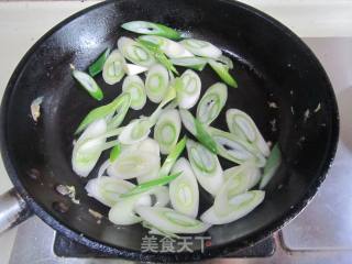 大酱炒鸡蛋的做法步骤：6