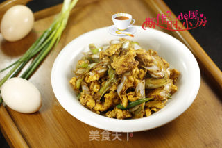 大酱炒鸡蛋的做法步骤：9