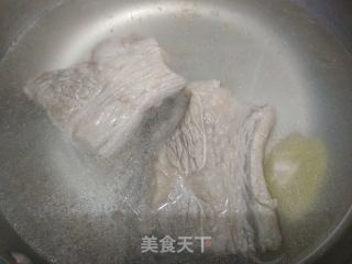 红烧牛肉的做法步骤：1