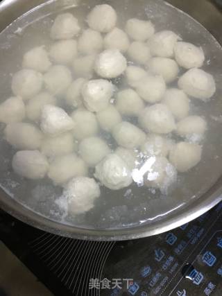 鱼丸和鱼糕的做法步骤：8