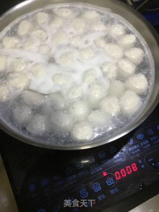 鱼丸和鱼糕的做法步骤：9