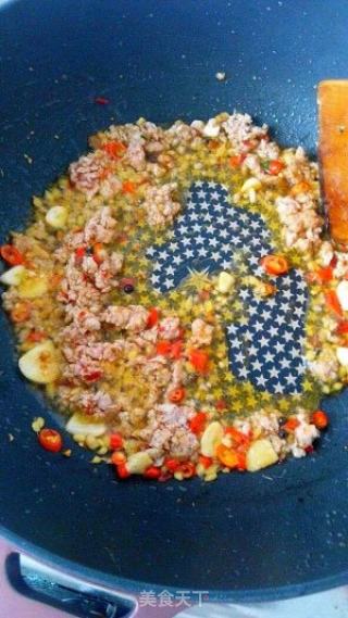 红烧肉末茄子的做法步骤：11