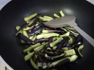 鱼香茄条的做法步骤：8