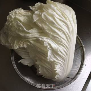 青椒白菜丝的做法步骤：1