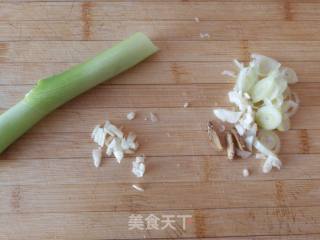 尖椒干豆腐的做法步骤：4
