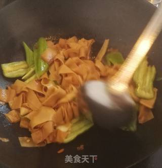 尖椒干豆腐的做法步骤：11