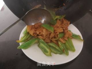 尖椒干豆腐的做法步骤：15
