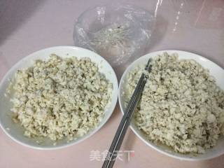 想吃不含防腐剂的鱼松只能靠寄几的做法步骤：3