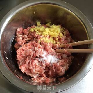 油豆腐塞肉的做法步骤：3