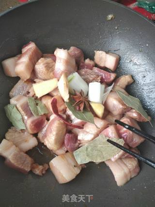 张氏红烧肉的做法步骤：5