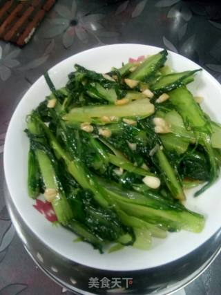 蒜泥炒甜麦菜的做法步骤：6