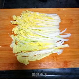 酸辣羊汤的做法步骤：1