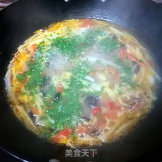 酸辣羊汤的做法步骤：7