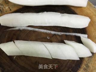 鱿鱼干萝卜排骨汤的做法步骤：5