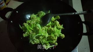 炝炒花椰菜的做法步骤：9