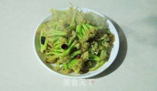 炝炒花椰菜的做法步骤：12