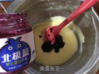 蓝莓奶酪纸杯蛋糕的做法步骤：5