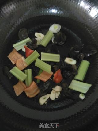 什锦蔬白玉菇的做法步骤：4