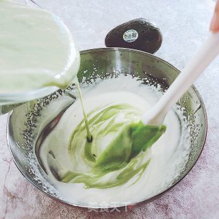 牛油果慕斯的做法步骤：5