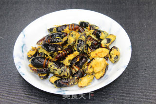 干煸茧蛹的做法步骤：5