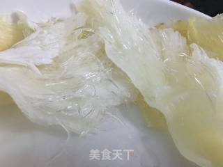 鱼翅炖娃娃菜的做法步骤：2