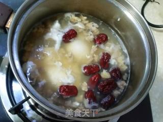 红枣核桃枸杞蛋汤的做法步骤：4