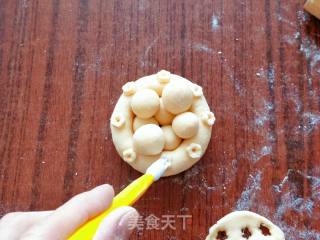 聚宝盆花样馒头的做法步骤：6