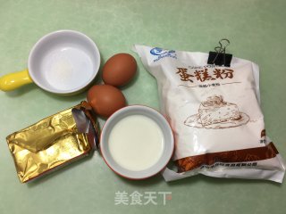 奶油闪电泡芙的做法步骤：1