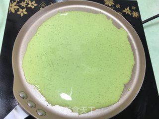 网红抹茶毛巾卷蛋糕的做法步骤：13