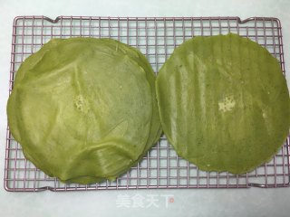 网红抹茶毛巾卷蛋糕的做法步骤：15