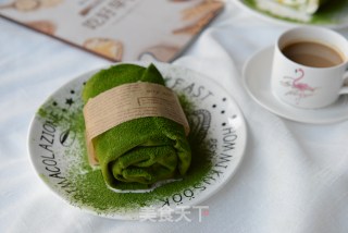 网红抹茶毛巾卷蛋糕的做法步骤：28