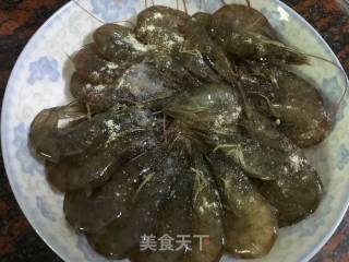 清蒸虾的做法步骤：3