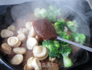 草菇牛排的做法步骤：15