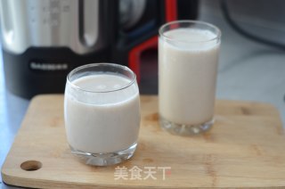 榛仁葡萄干豆浆的做法步骤：6